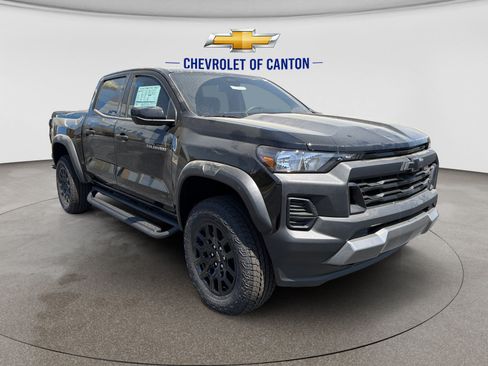 New 2026 Chevrolet Colorado Trail Boss AWD/4WD image 3
