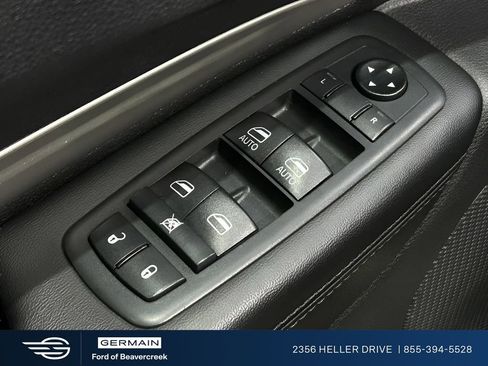 Used 2020 Dodge Durango SXT RWD image 18