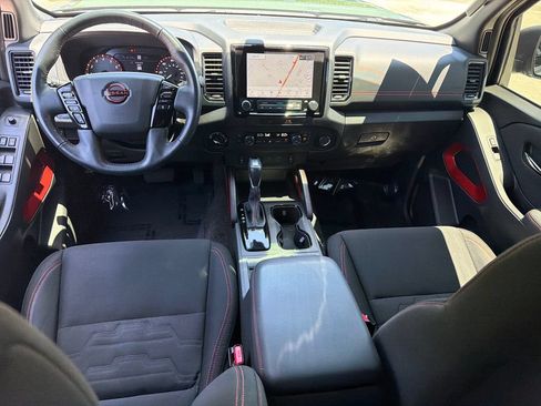Used 2023 Nissan Frontier PRO-4X w/ Pro Convenience Package AWD/4WD image 14