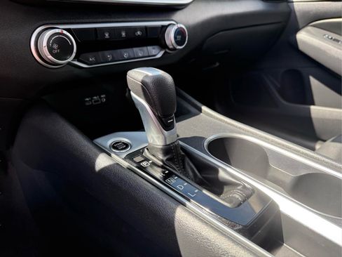 Used 2022 Nissan Altima 2.5 SV FWD image 22