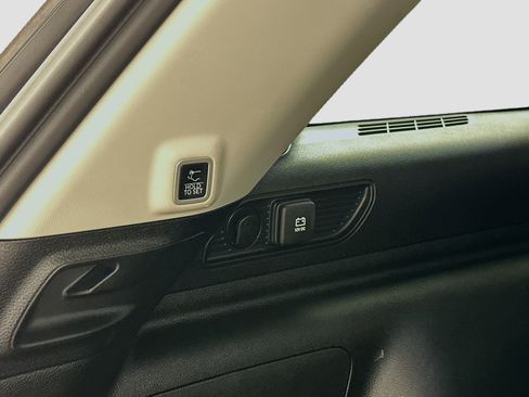 Used 2023 Jeep Grand Cherokee 4WD 4xe image 32