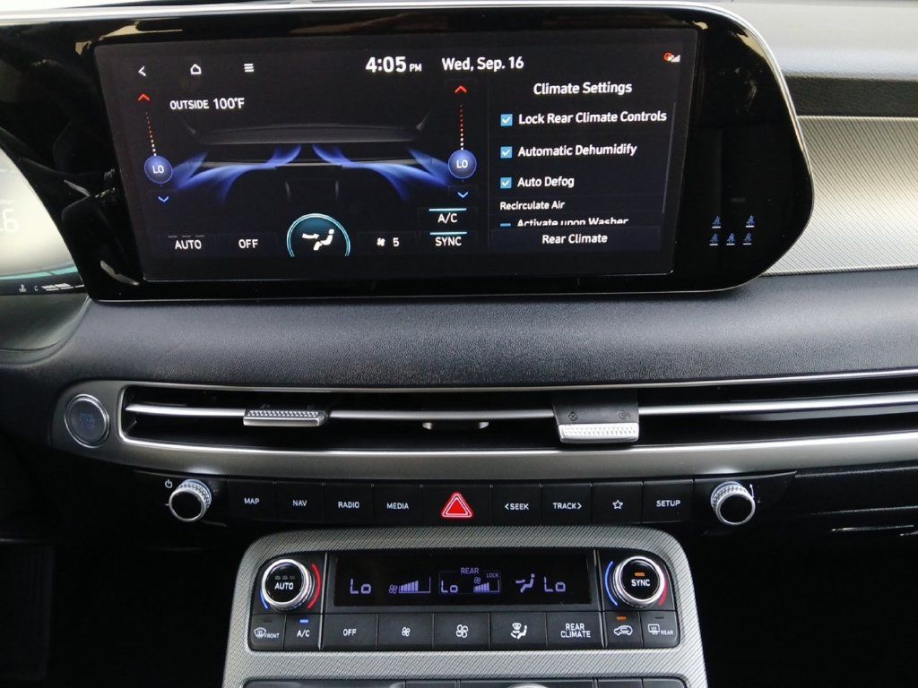 Used 2025 Hyundai Palisade SEL FWD image 4