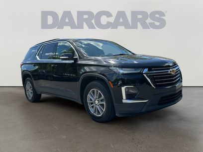 Used 2022 Chevrolet Traverse LT