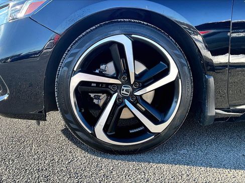 Used 2022 Honda Accord Sport image 9
