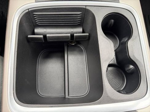 Used 2018 RAM 1500 Outdoorsman image 27