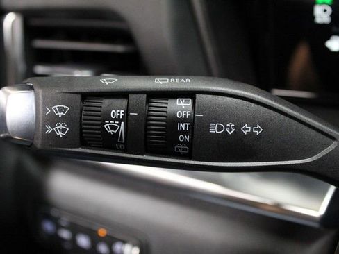 New 2026 GMC Terrain Elevation FWD image 21