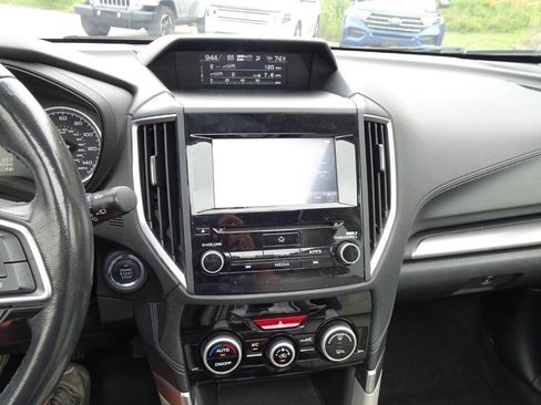 Used 2020 Subaru Forester Premium AWD/4WD image 20