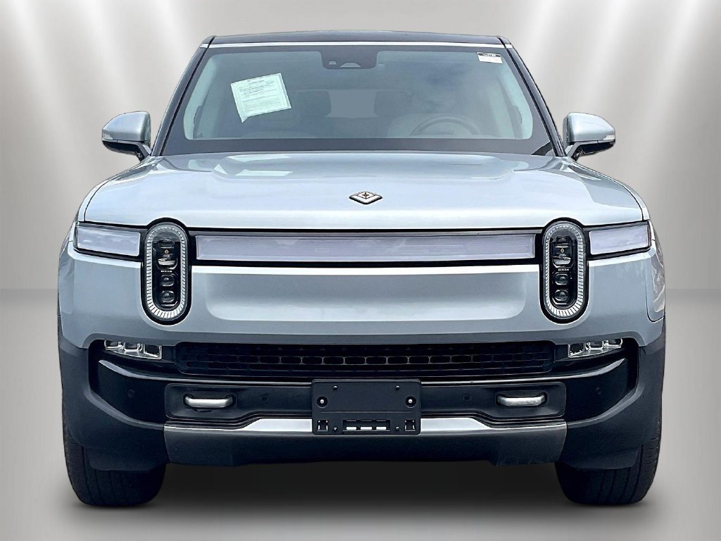 Used 2024 Rivian R1S Adventure Quad AWD/4WD image 2