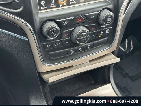 Used 2014 Jeep Grand Cherokee Limited w/ Luxury Group II image 28