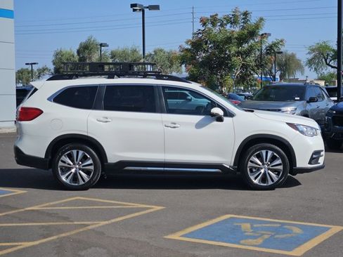 Used 2022 Subaru Ascent Limited w/ Technology Package AWD/4WD image 9