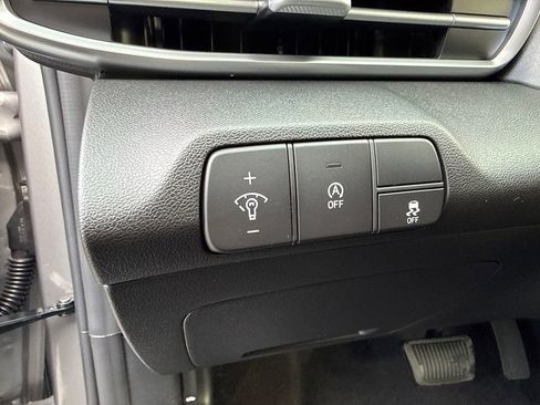 New 2026 Hyundai Elantra SE w/ Cargo Package image 15