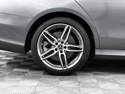 Used 2019 Mercedes-Benz E 450 4MATIC Sedan image 10