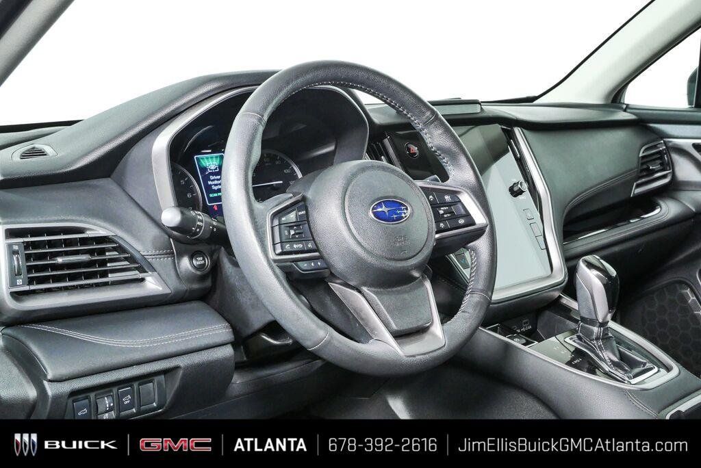 Used 2023 Subaru Outback Limited XT AWD/4WD image 4