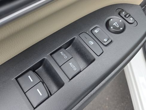 Certified 2021 Honda CR-V EX-L image 28