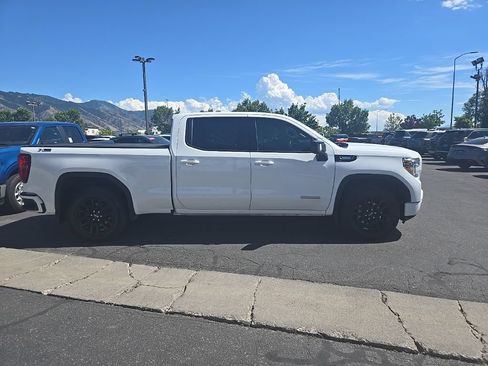 Used 2020 GMC Sierra 1500 Elevation w/ Elevation Value Package AWD/4WD image 4