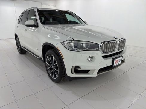 Used 2017 BMW X5 xDrive35d image 7