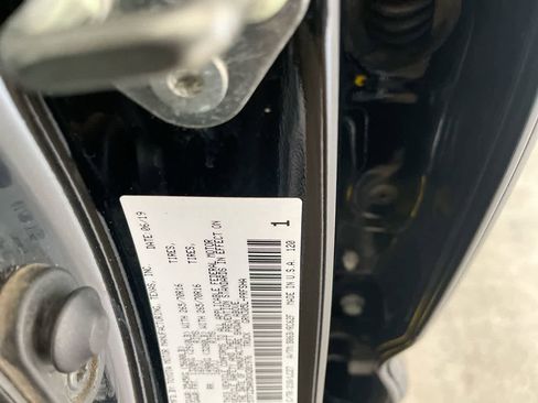 Used 2019 Toyota Tacoma TRD Off-Road w/ TRD Premium Off Road Package image 28