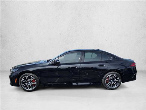 New 2026 BMW 530i xDrive AWD/4WD image 5