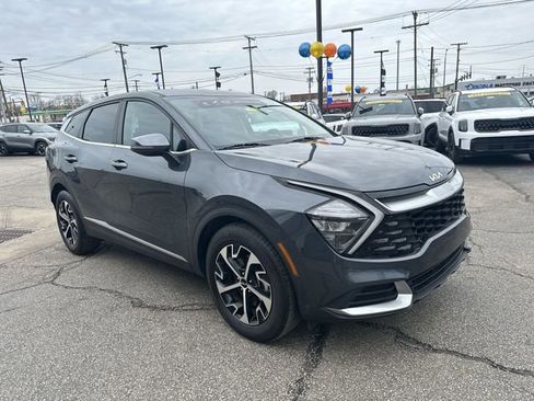 Certified 2023 Kia Sportage EX image 11