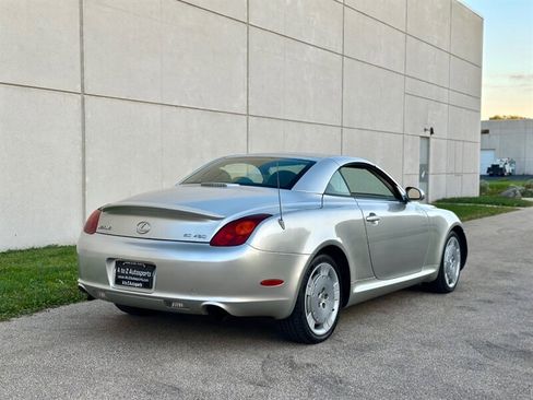Used 2004 Lexus SC 430 Convertible RWD image 18