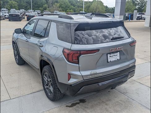 New 2026 GMC Terrain AT4 AWD/4WD image 8