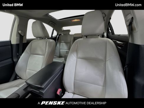 Used 2014 Lexus ES 350 FWD image 5