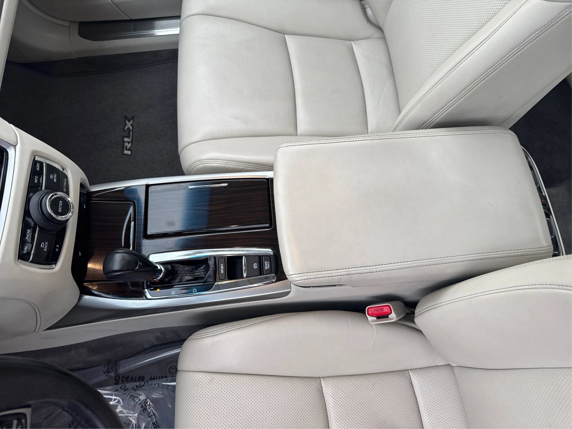 Used 2014 Acura RLX w/ Technology Package FWD image 21