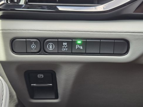 Certified 2026 Acura MDX w/ Technology Package image 22