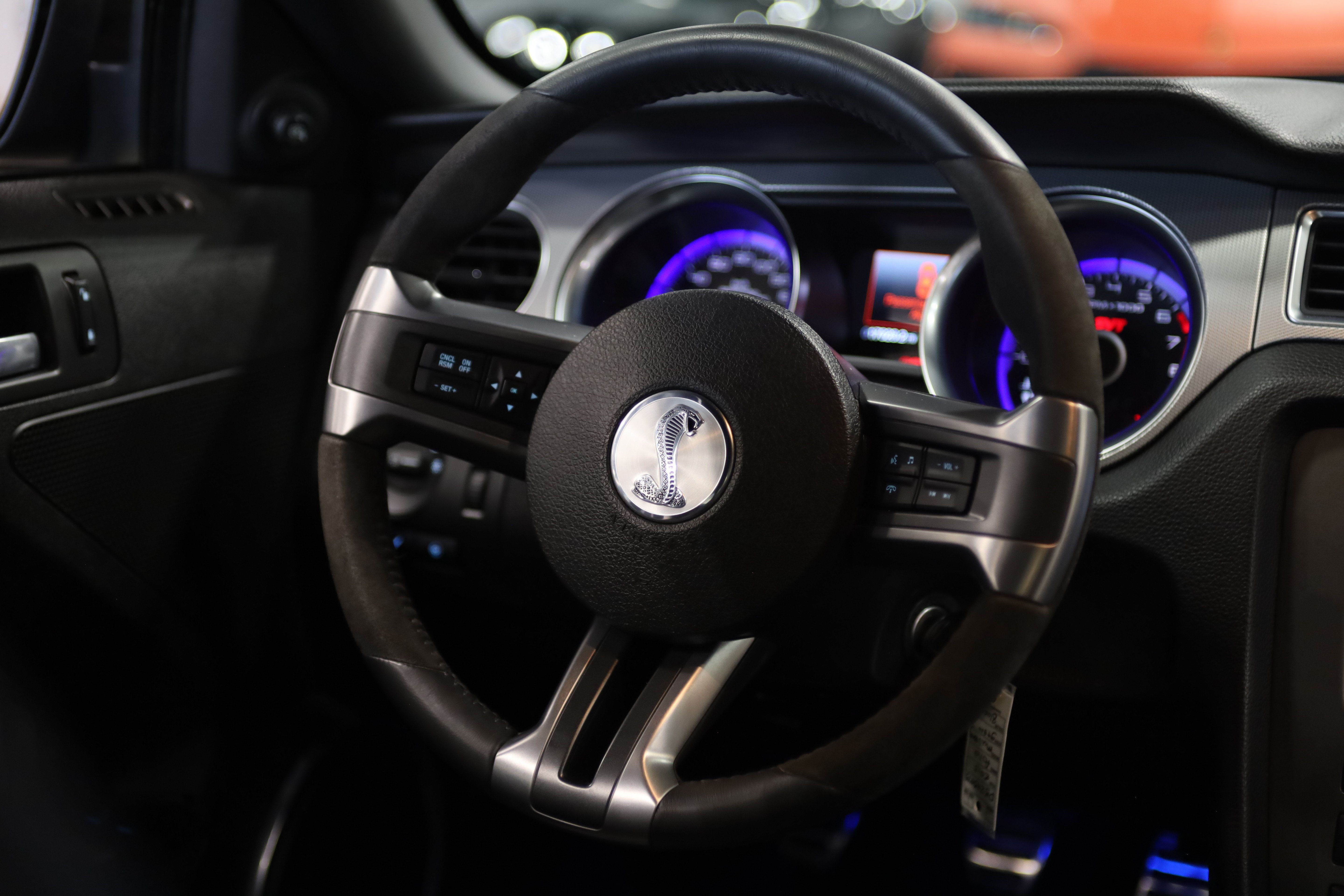 Used 2013 Ford Mustang Shelby GT500 RWD image 22
