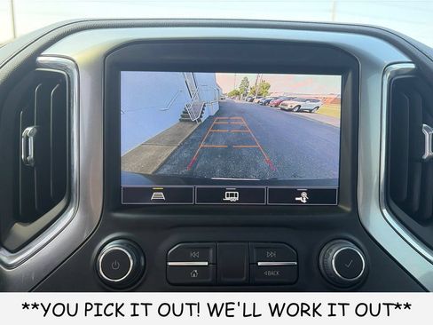 Used 2021 Chevrolet Silverado 1500 LTZ w/ Z71 Off-Road Package AWD/4WD image 13