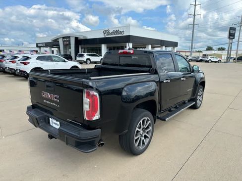 Used 2022 GMC Canyon Denali AWD/4WD image 3