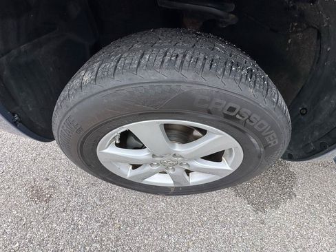 Used 2006 Toyota RAV4 Limited FWD image 21