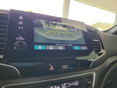 Used 2023 Honda Passport TrailSport image 31