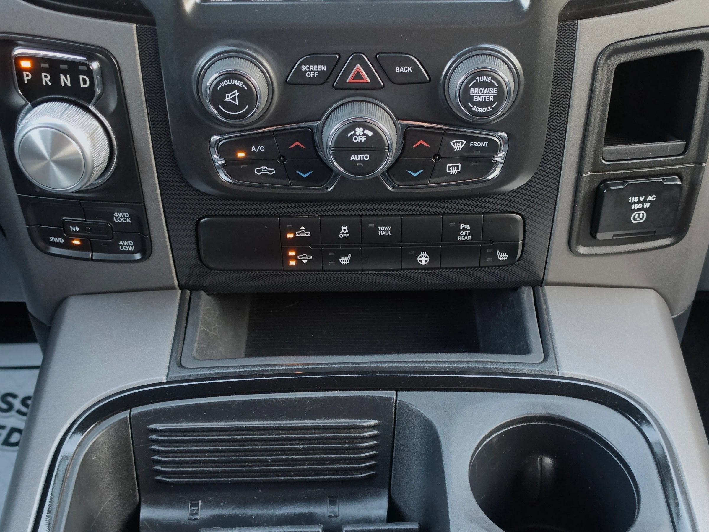 Used 2018 RAM 1500 Rebel w/ Luxury Group AWD/4WD image 28