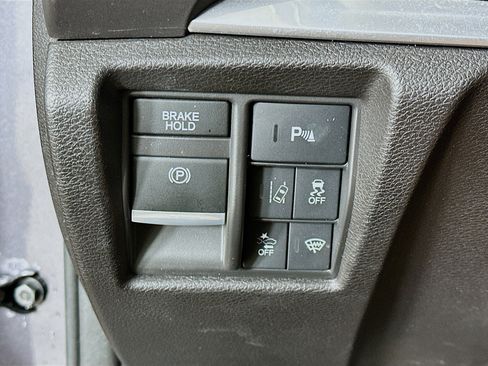 Used 2017 Acura MDX SH-AWD w/ Advance Package image 17