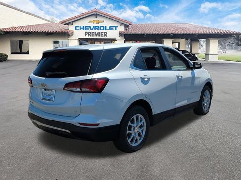 Used 2024 Chevrolet Equinox LT FWD image 5