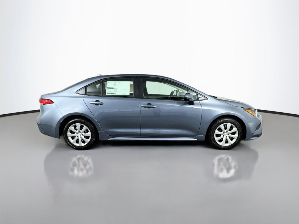 New 2027 Toyota Corolla LE FWD image 9