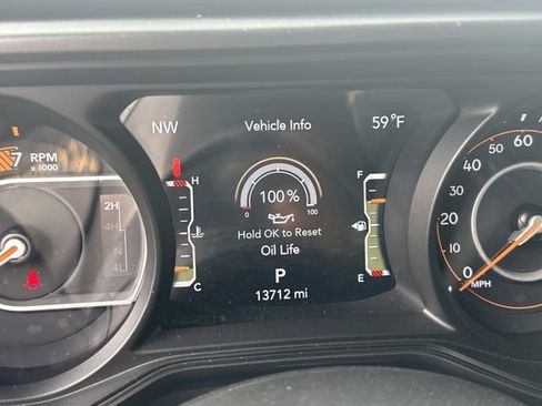 Used 2024 Jeep Wrangler Sahara w/ Technology Group image 13