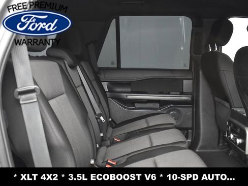 Used 2020 Ford Expedition XLT image 12