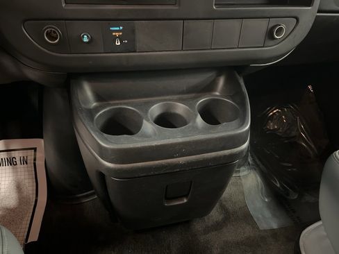 Used 2014 Chevrolet Express 3500 LT w/ LT Preferred Equipment Group image 21