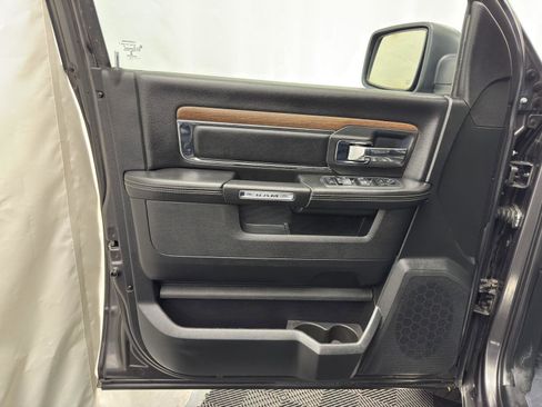 Used 2018 RAM 1500 Laramie w/ Convenience Group image 14