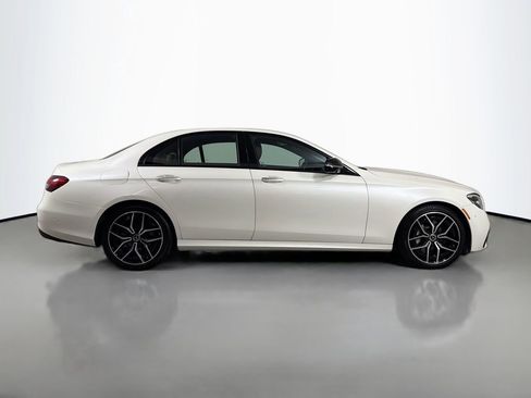 Used 2022 Mercedes-Benz E 350 Sedan image 4
