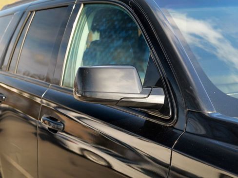 Used 2016 Chevrolet Tahoe LT image 10