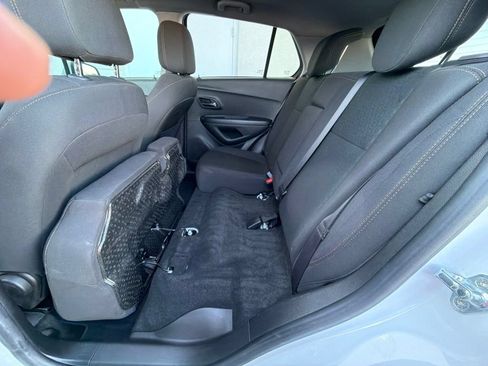 Used 2021 Chevrolet Trax LS w/ Tint and Cruise Package FWD image 35