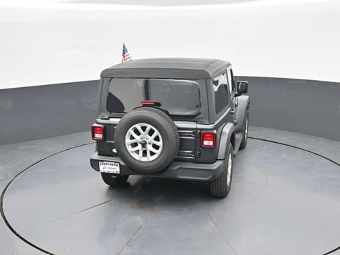 Used 2023 Jeep Wrangler Sport AWD/4WD image 29