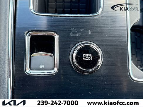 Used 2025 Lincoln Aviator Reserve image 31