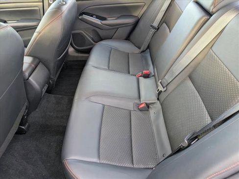 Used 2025 Nissan Altima 2.5 SR image 17