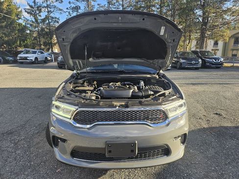 Used 2023 Dodge Durango SXT Launch Edition image 30