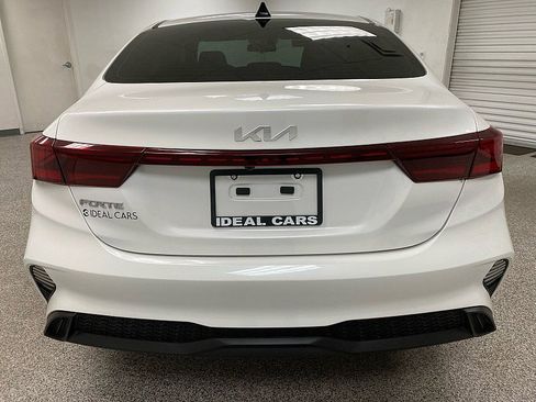 Used 2024 Kia Forte LXS image 6