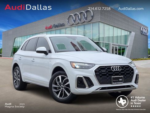 Certified 2024 Audi Q5 2.0T Premium w/ Convenience Package AWD/4WD image 1